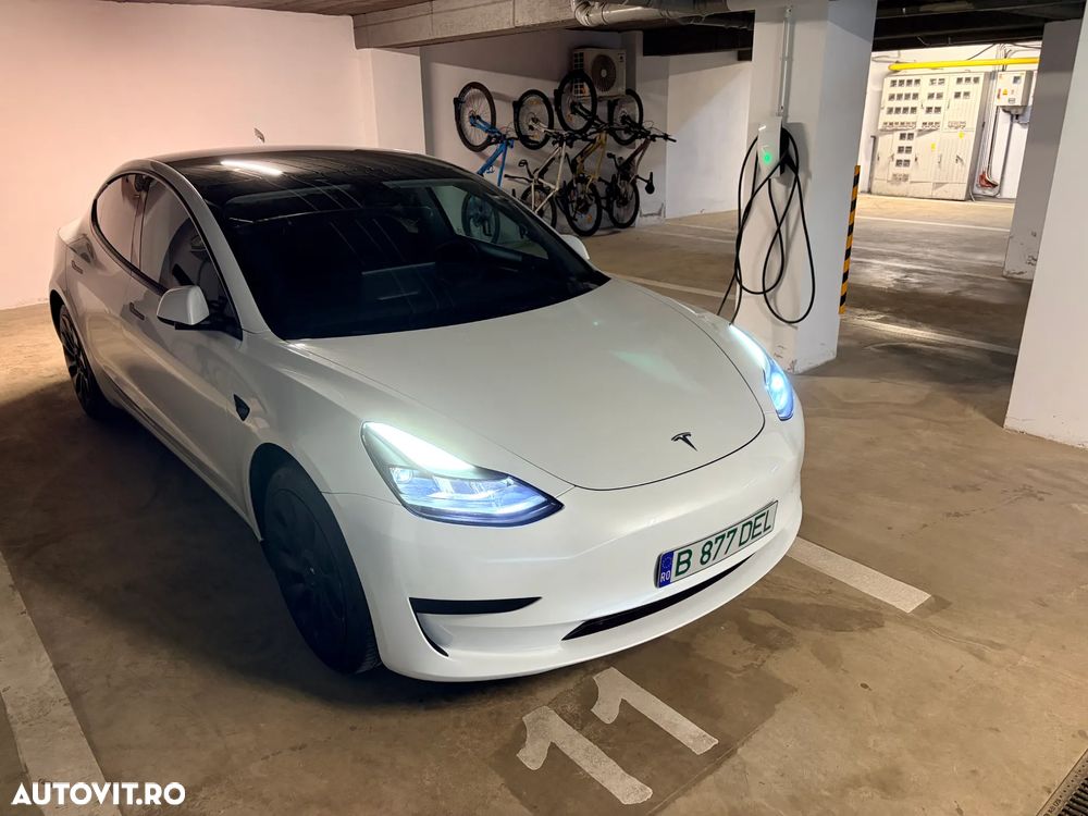 Tesla Model 3 RWD - 13