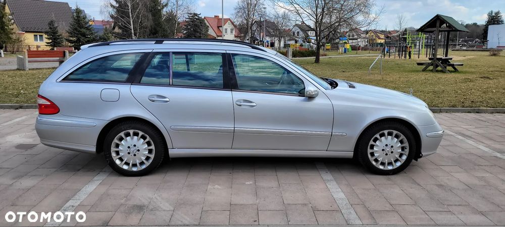 Mercedes-Benz Klasa E 320 CDI T Elegance - 5