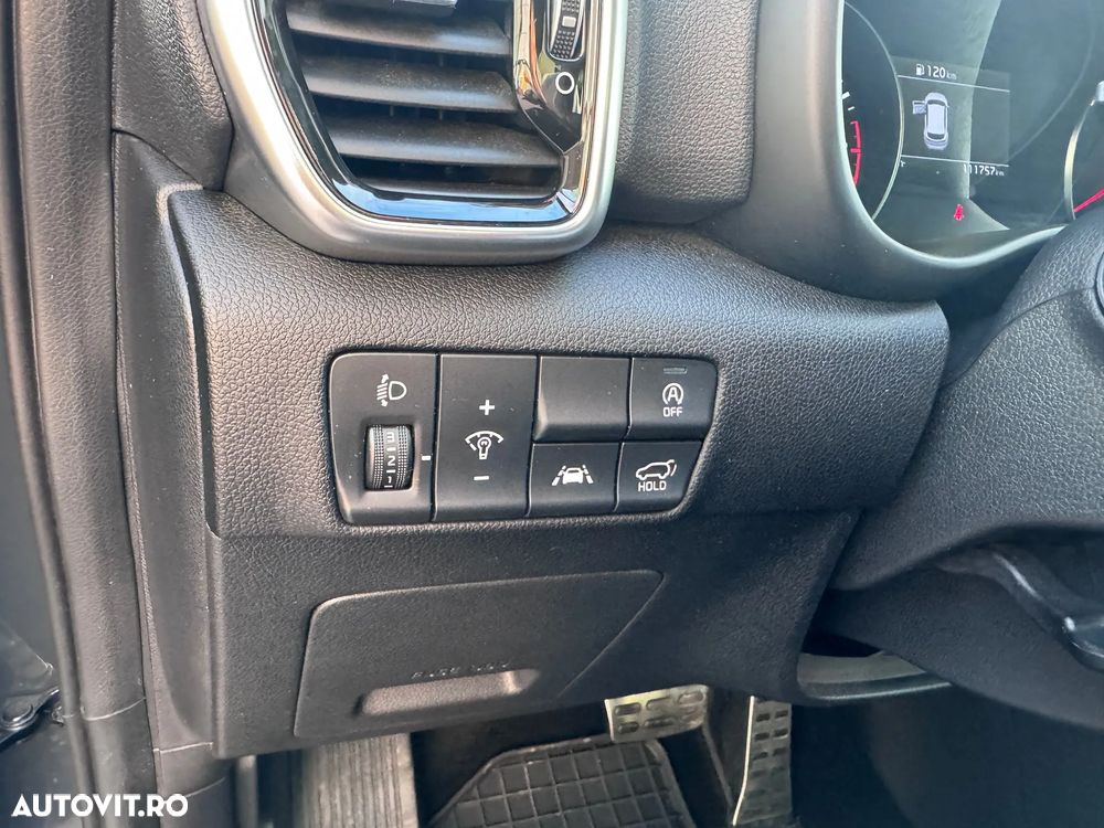 Kia Sportage 1.6 T-GDI 7DCT 4x4 GT Line - 15