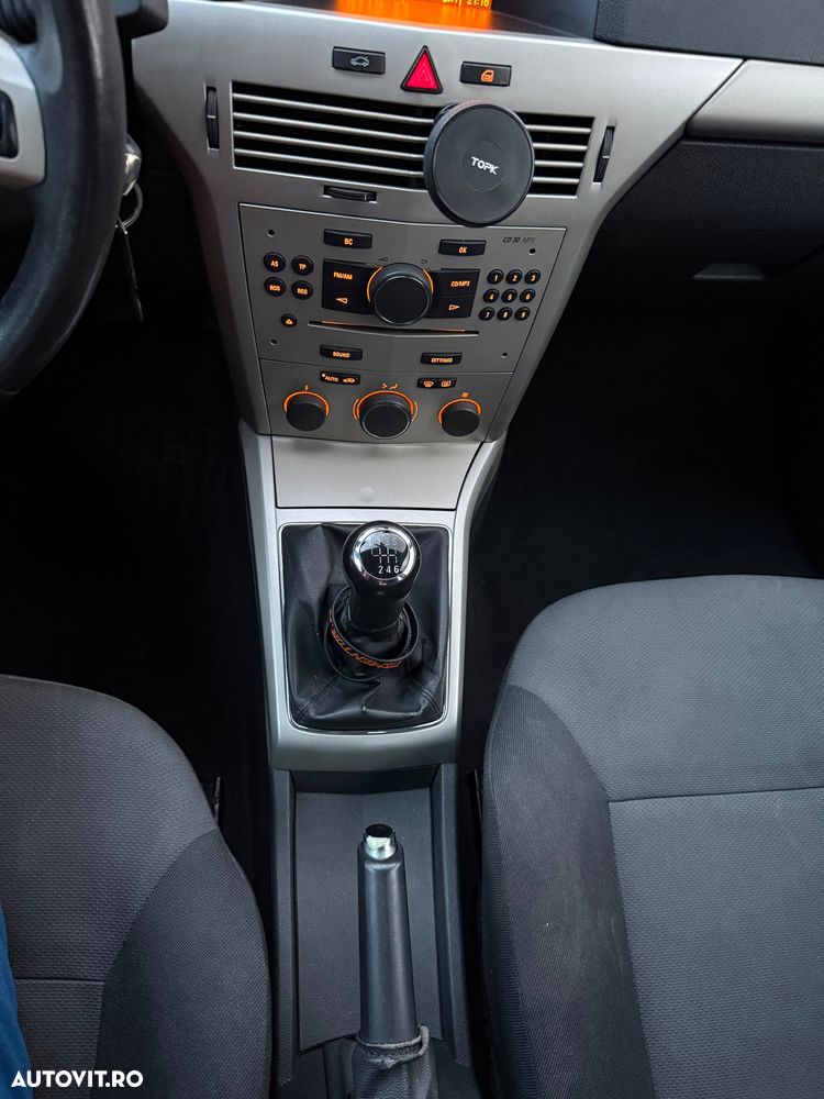 Opel Astra - 8