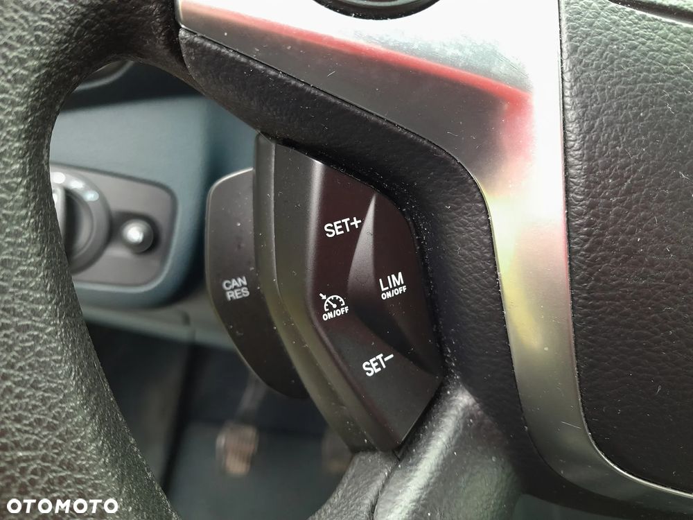 Ford C-MAX 1.6 TDCi Trend - 8