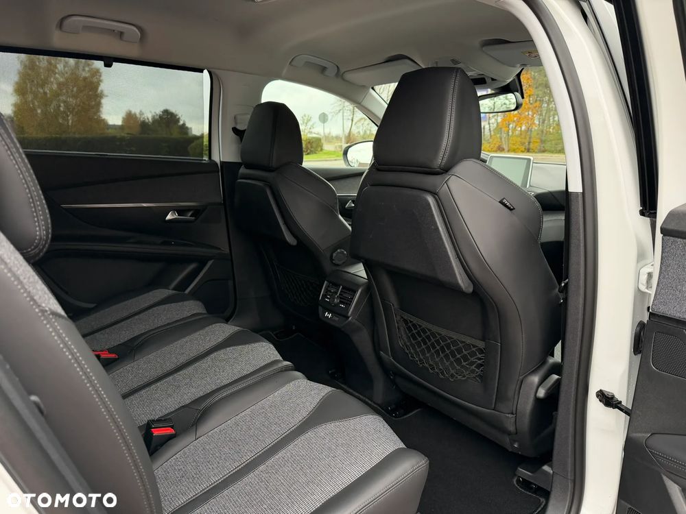 Peugeot 5008 2.0 BlueHDi Allure 7os - 31