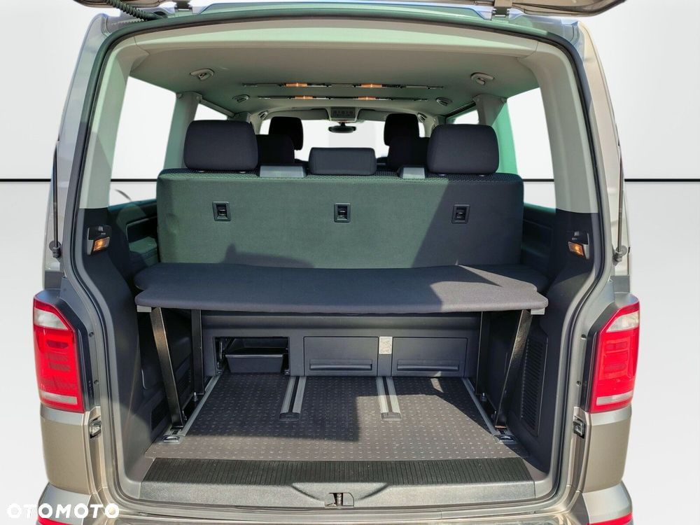 Volkswagen Multivan 2.0 TDI L1 Trendline DSG - 15
