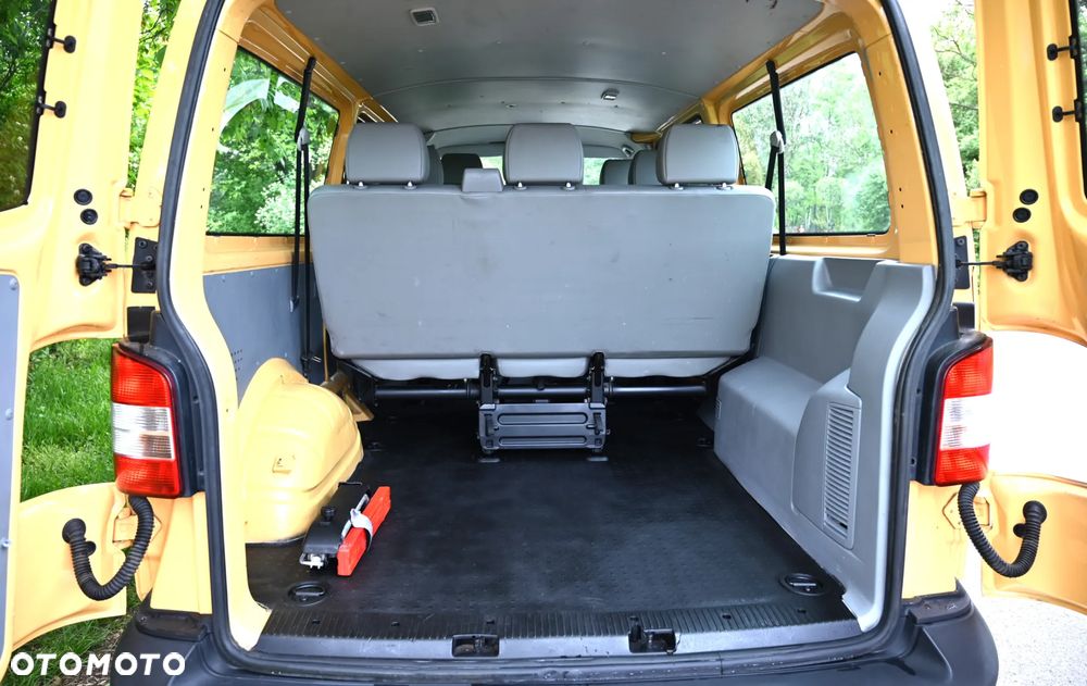 Volkswagen Transporter - 25