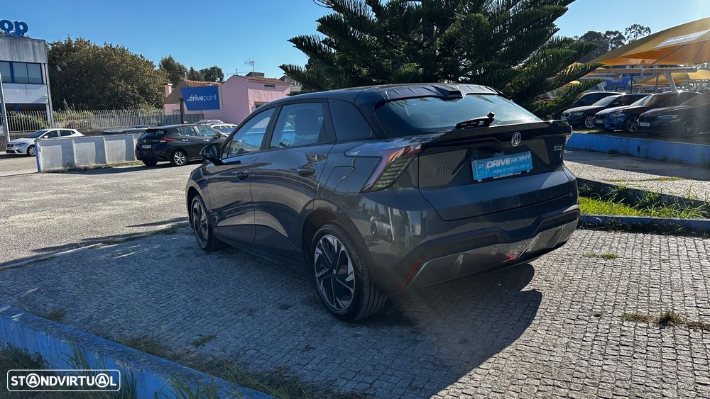 MG MG4 51 kWh Standard - 13