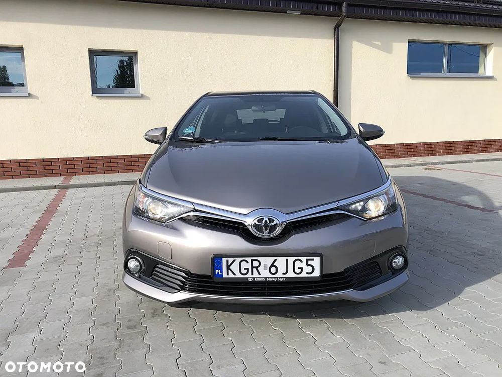 Toyota Auris 1.6 Prestige - 2
