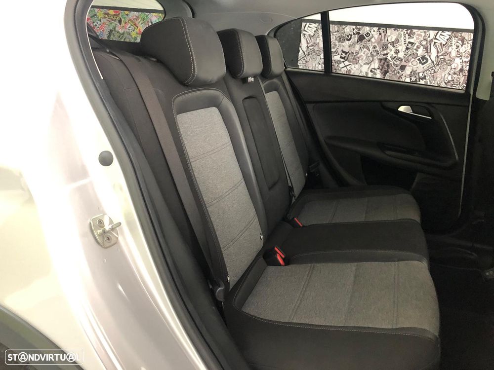 Fiat Tipo Cross 1.3 Multijet - 22