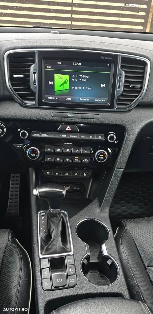 Kia Sportage 2,0 CRDI AWD Aut. GT Line - 10