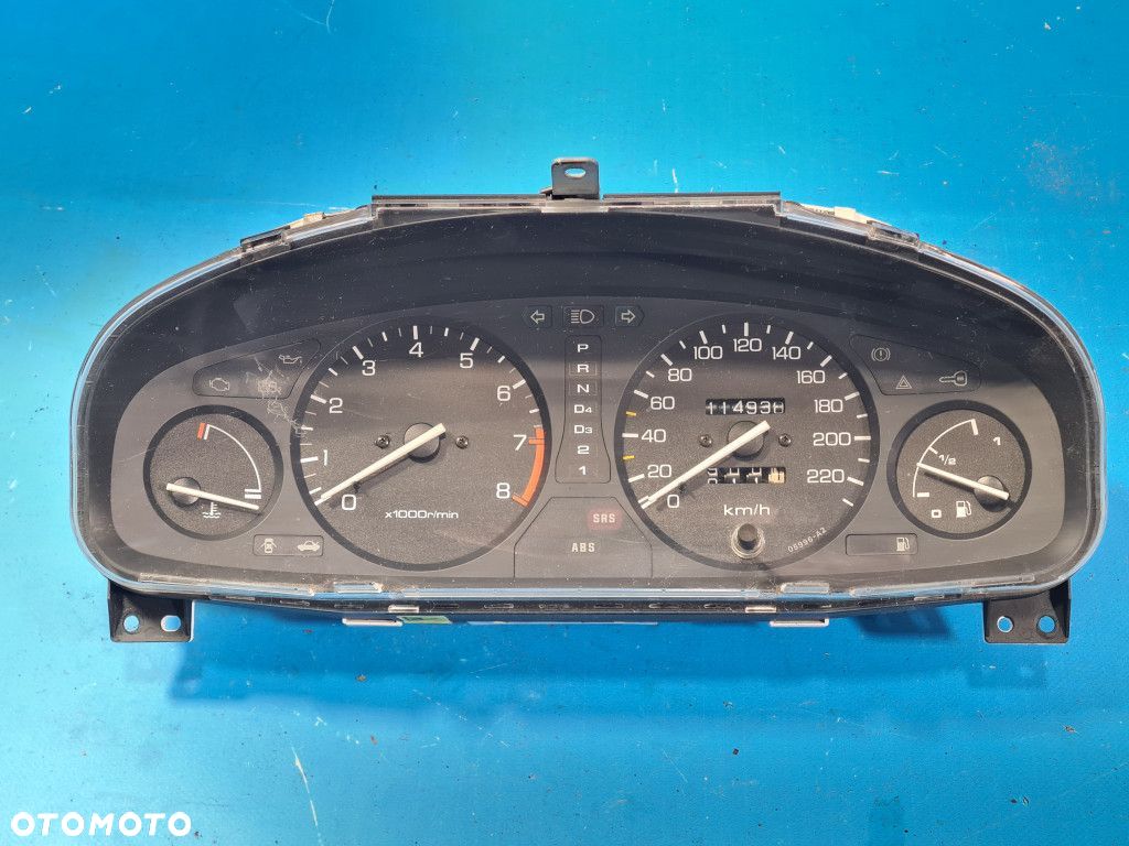 LICZNIK  HONDA CIVIC VI AUTOMAT - 1