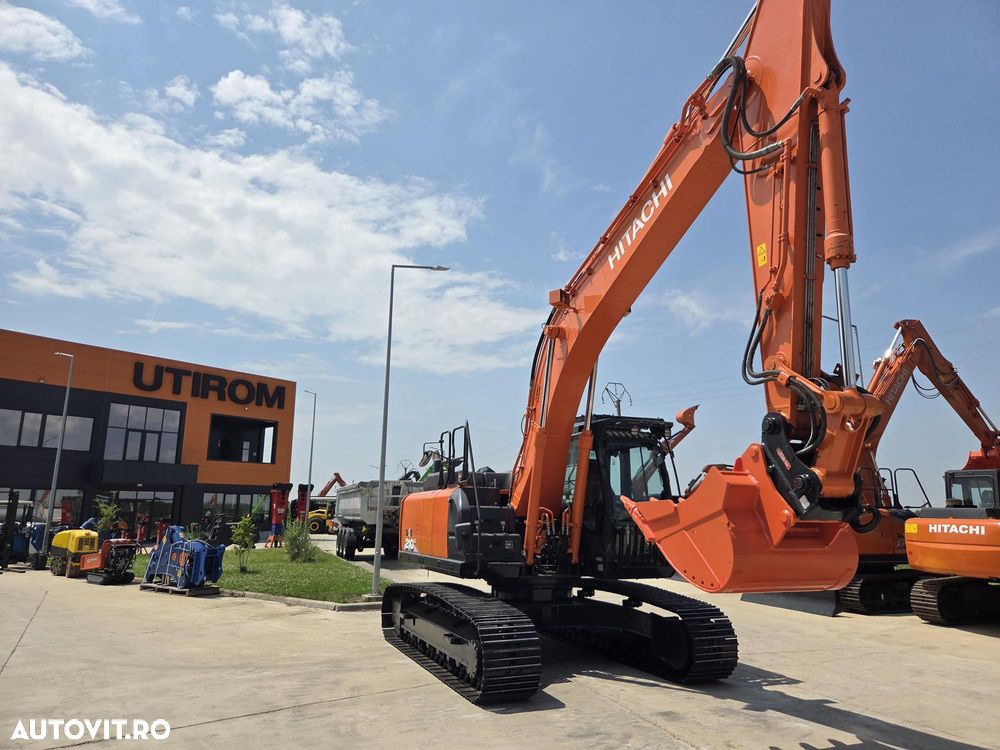 Hitachi ZX210LC-6, 23 tone, cupa NOUA 1,3mc, 2018, 7.784h, CUPLA rapida OIL QUICK, cupa ingusta, inst picon si rotire pe brate, 3 camere, lant 90% ok, consum mediu 9l/h, FULL OPTION, STARE FOARTE BUNA, posibilitate leasing 3 ani-PROMOTIE 83.900 EUR+Tva - 18