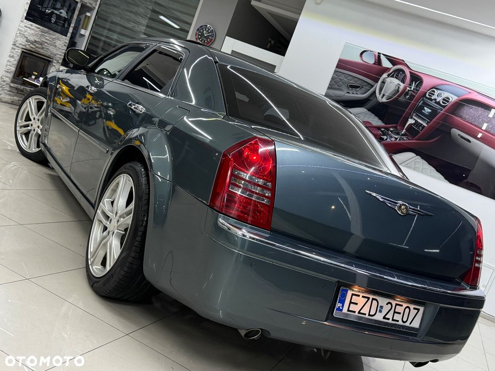 Chrysler 300C 3.0 V6 CRD - 29