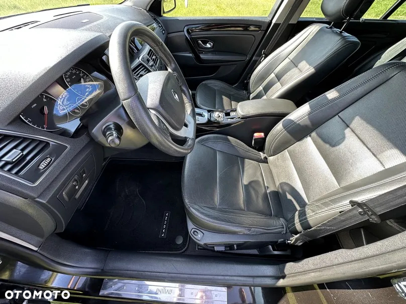 Renault Laguna 2.0 dCi FAP Initiale - 13