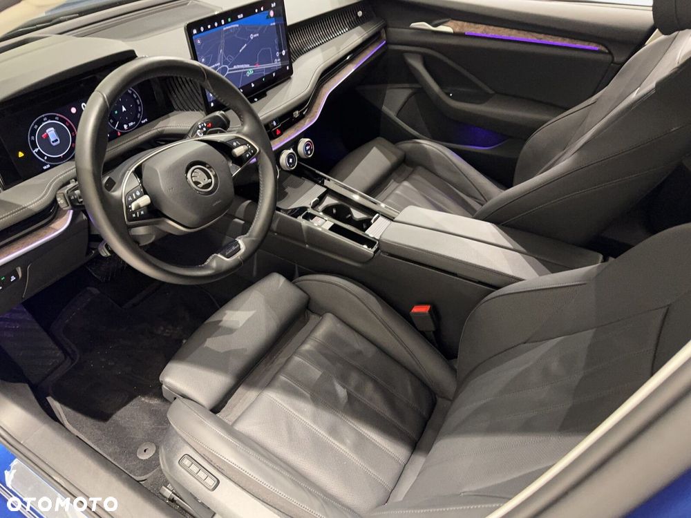 Skoda Superb 2.0 TDI SCR L&K DSG - 11