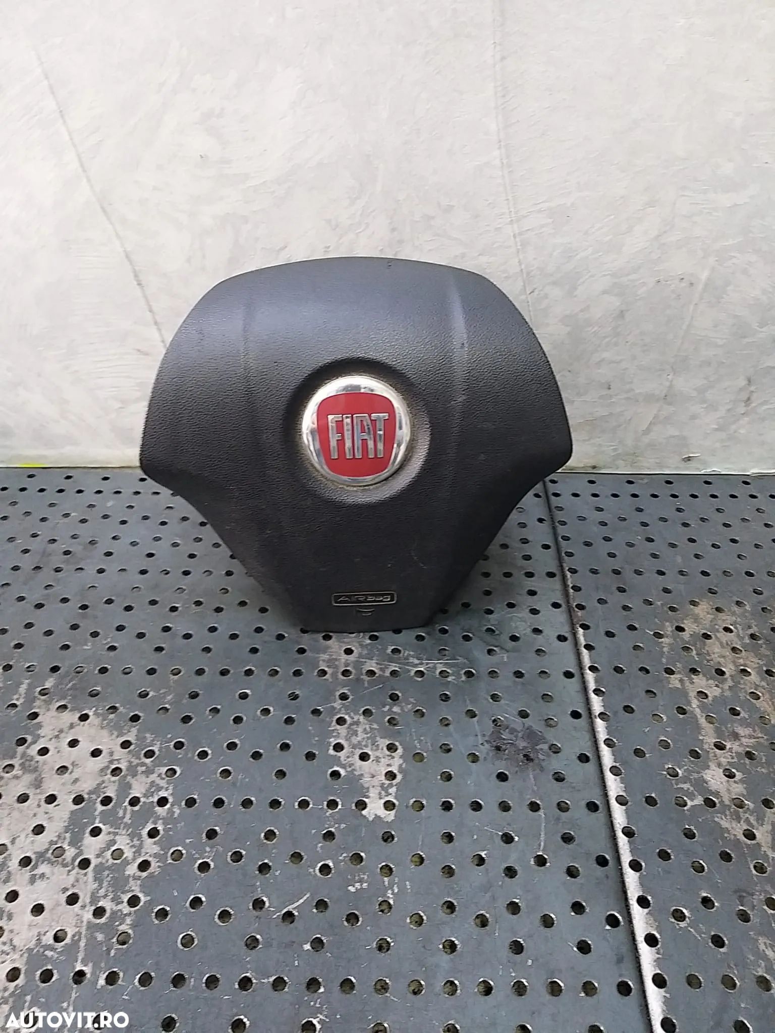 Airbag volan fiat grande punto 199 pa70043042 07355162010 - 1