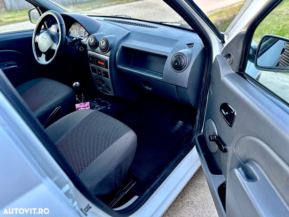 Dacia Logan Van - 7