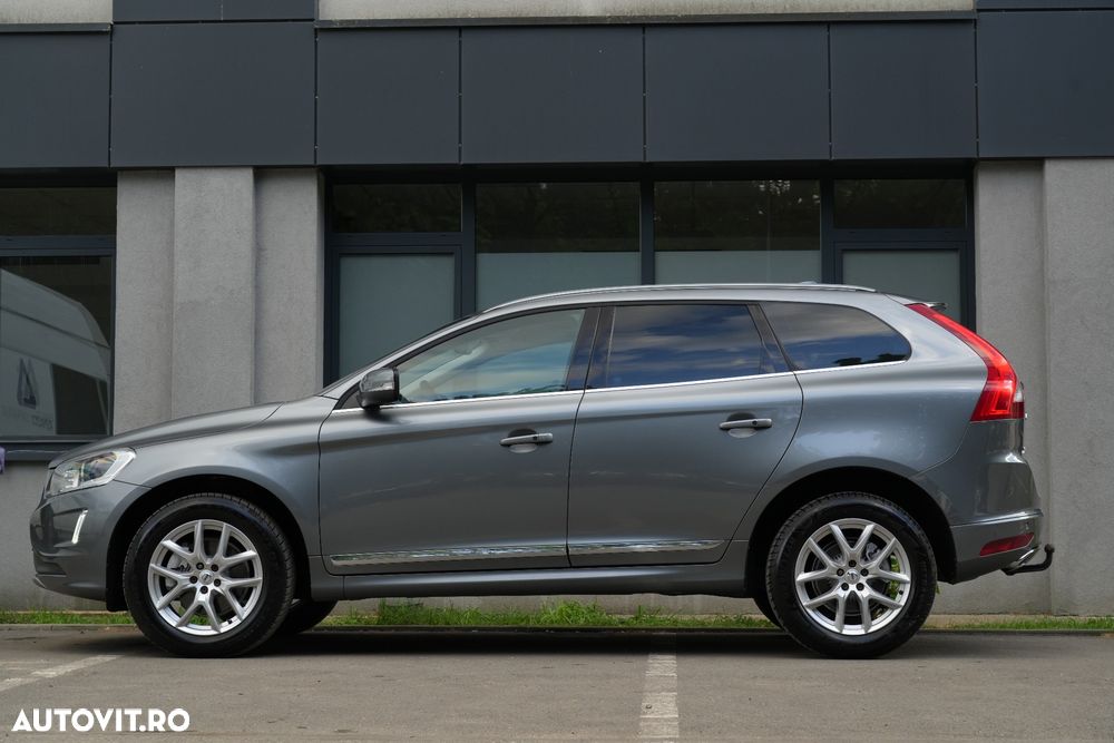 Volvo XC 60 D4 Geartronic Summum - 28