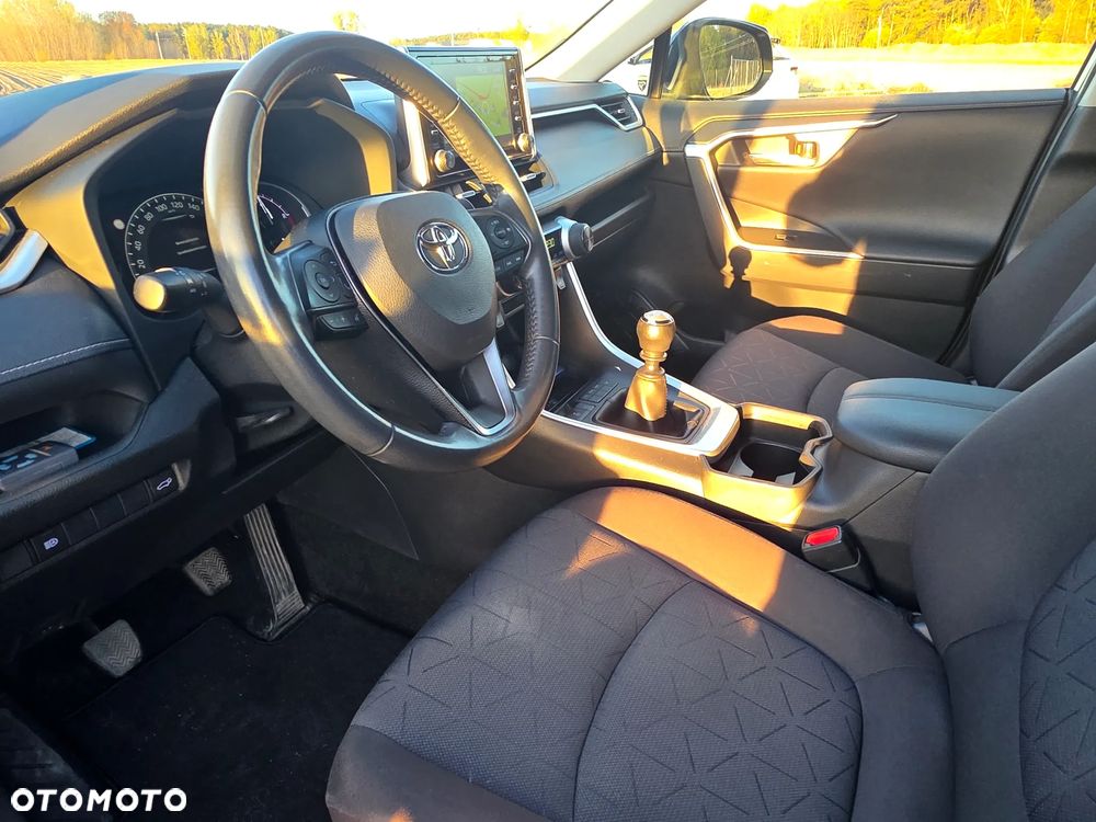 Toyota RAV4 2.0 Comfort 4x2 - 7