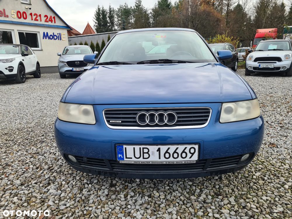 Audi A3 Sportback 1.8T Quattro Ambiente - 2