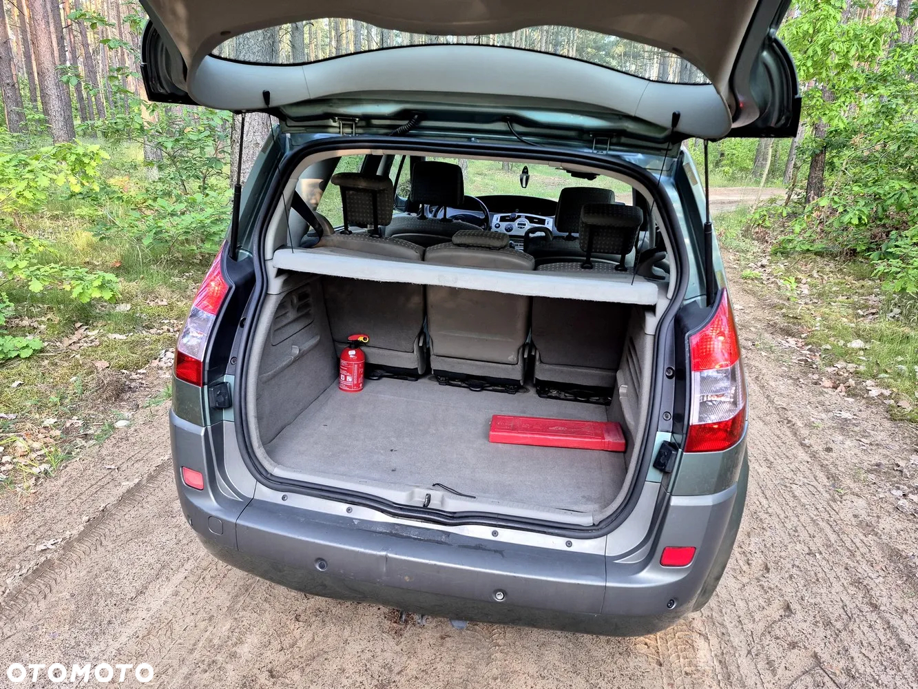 Renault Scenic 2.0 16V Avantage - 5