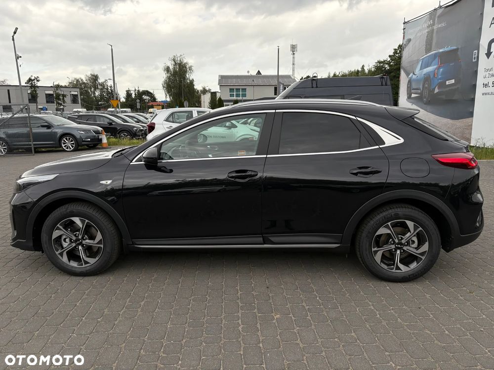 Kia XCeed 1.5 T-GDI M - 10