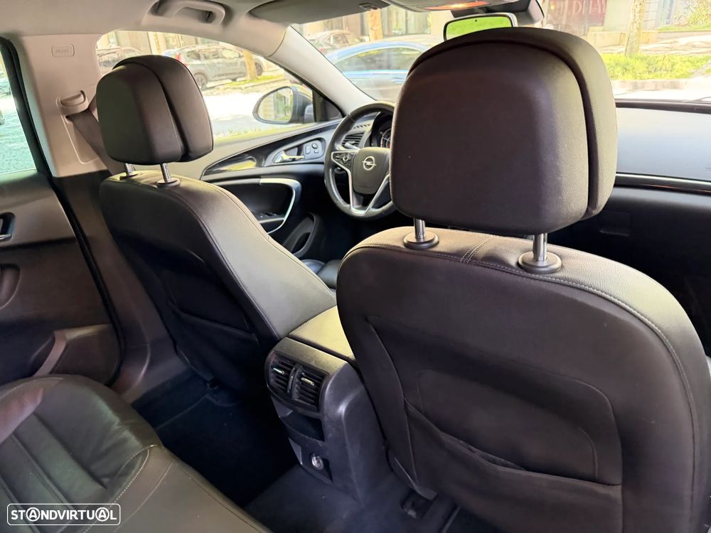 Opel Insignia Sports Tourer 1.6 CDTi Cosmo S/S J17 - 22