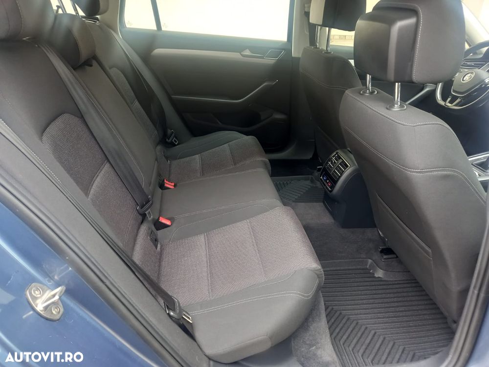 Volkswagen Passat 2.0 TDI (BlueMotion Technology) Comfortline - 15