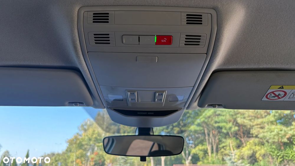 Skoda Fabia 1.0 Essence - 28