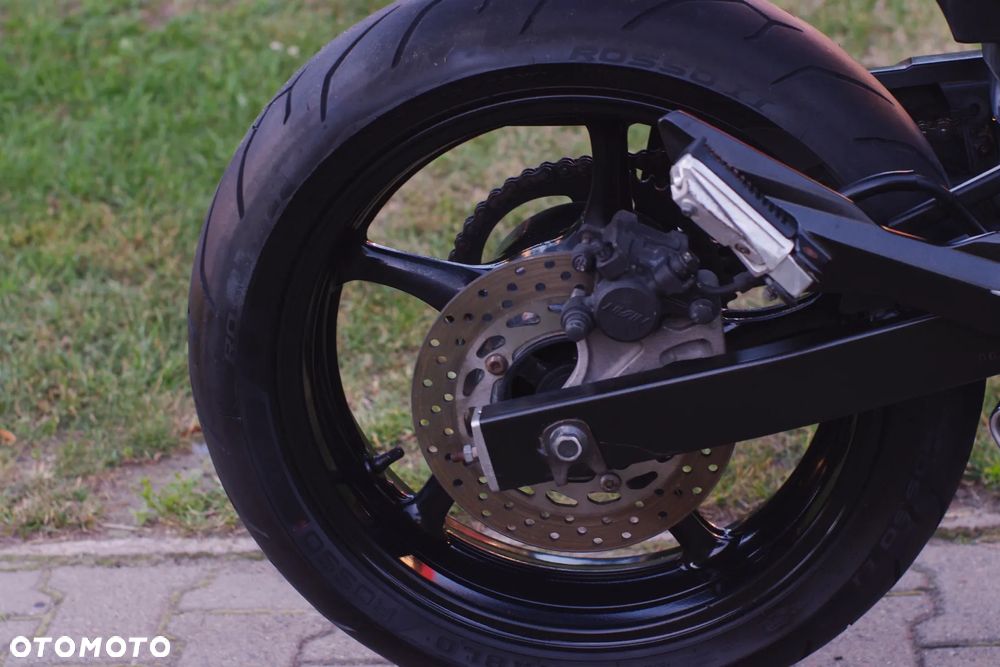 Yamaha XJ - 8