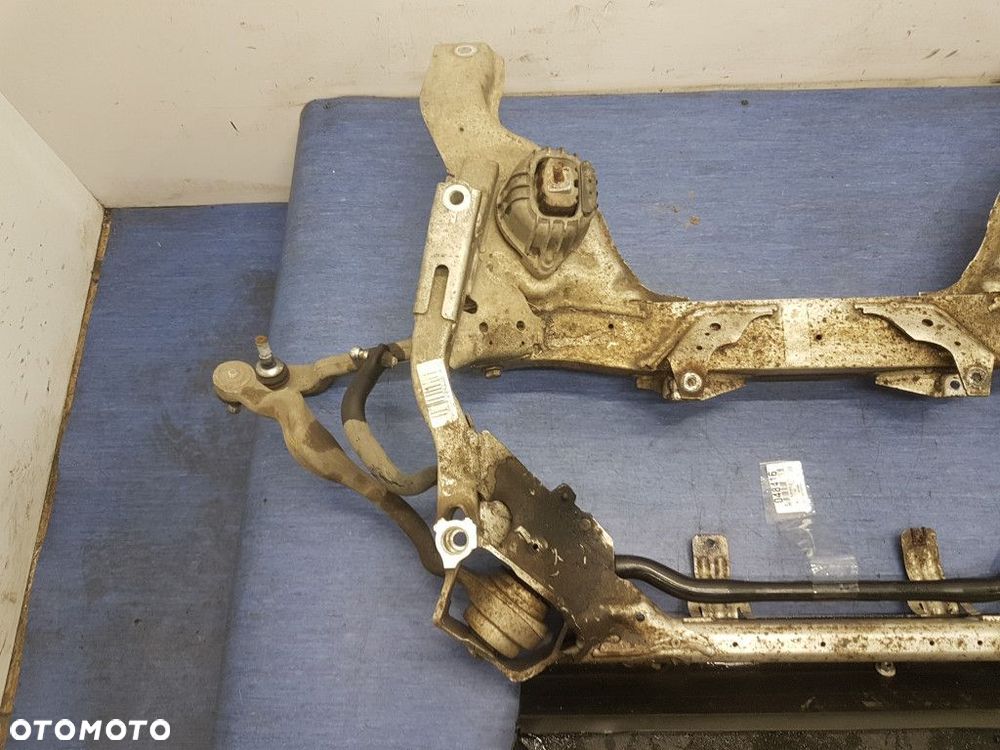 BMW 1 E87 118D LIFT  KOŁYSKA PRZÓD - 2