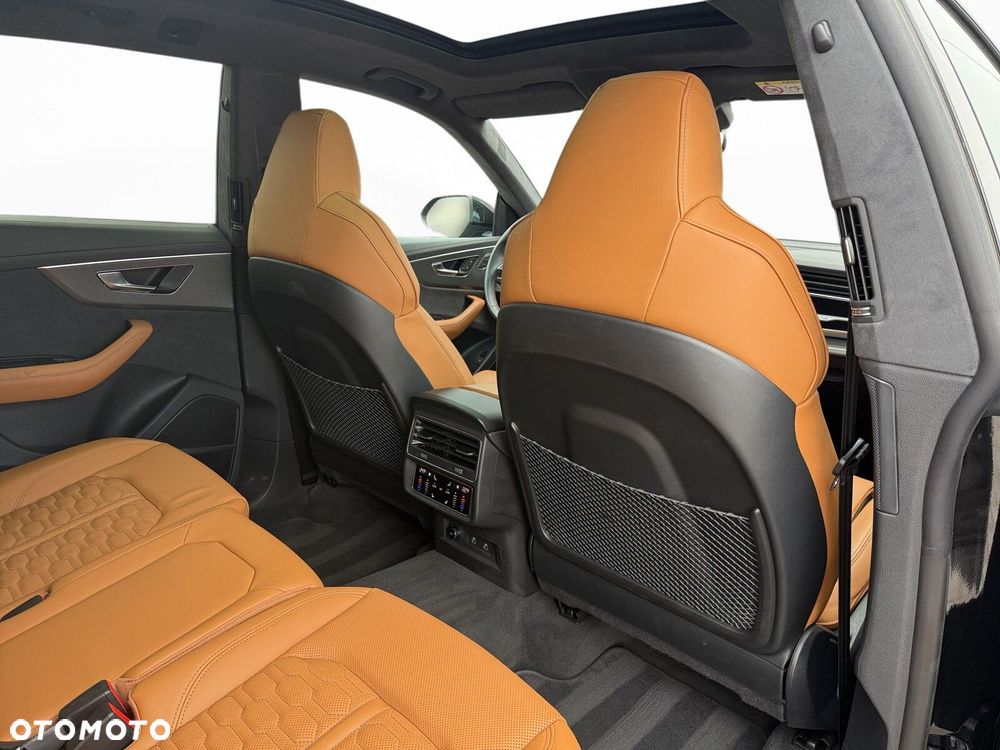 Audi RS Q8 TFSI Quattro Tiptronic - 33