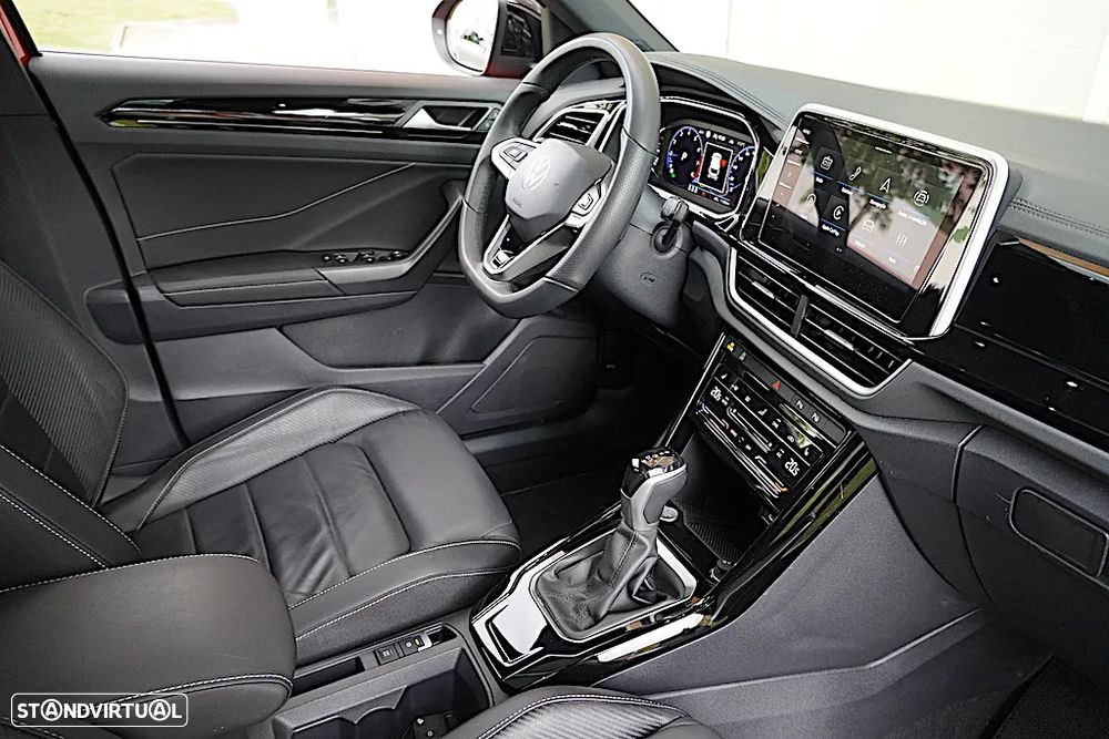 VW T-Roc 1.5 TSI R-Line DSG - 25