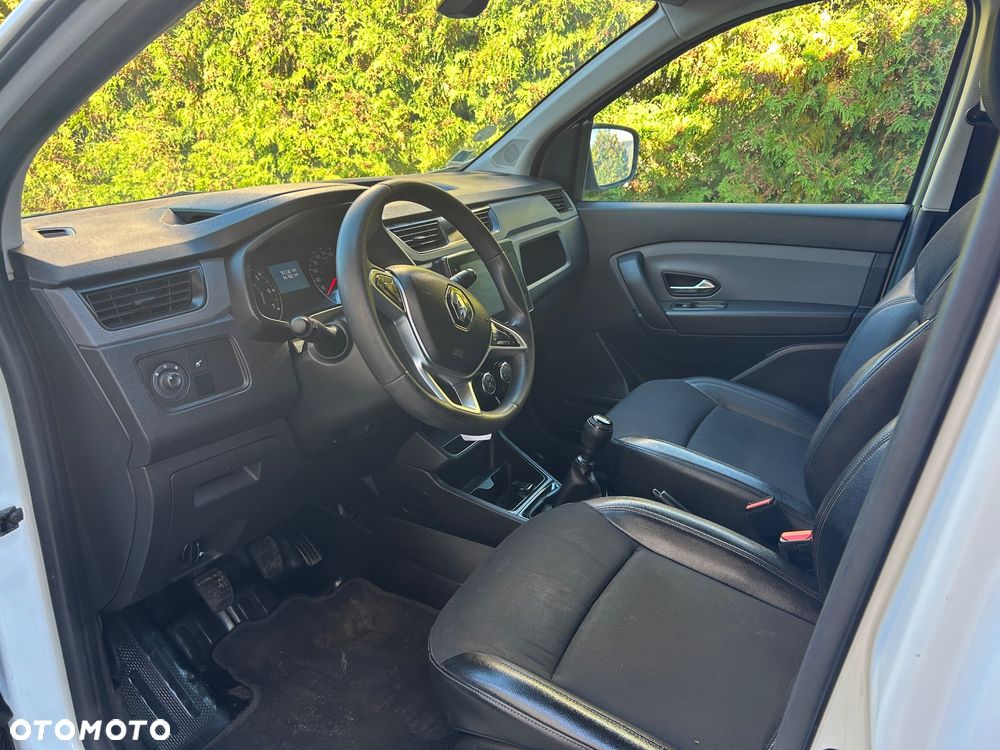 Renault Express - 13