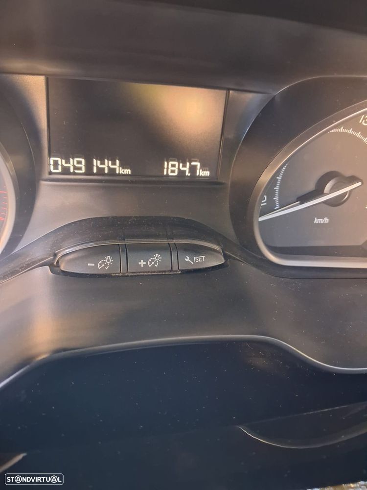 Peugeot 2008 - 26