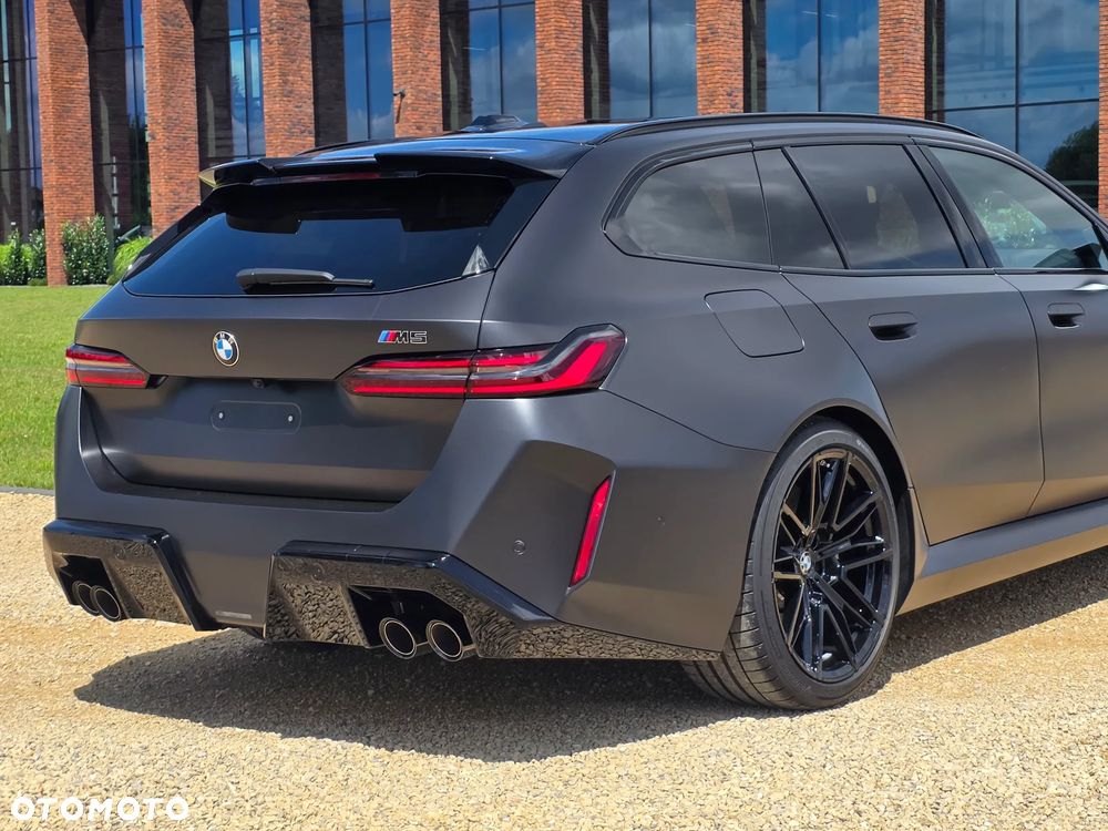 BMW M5 PHEV - 10