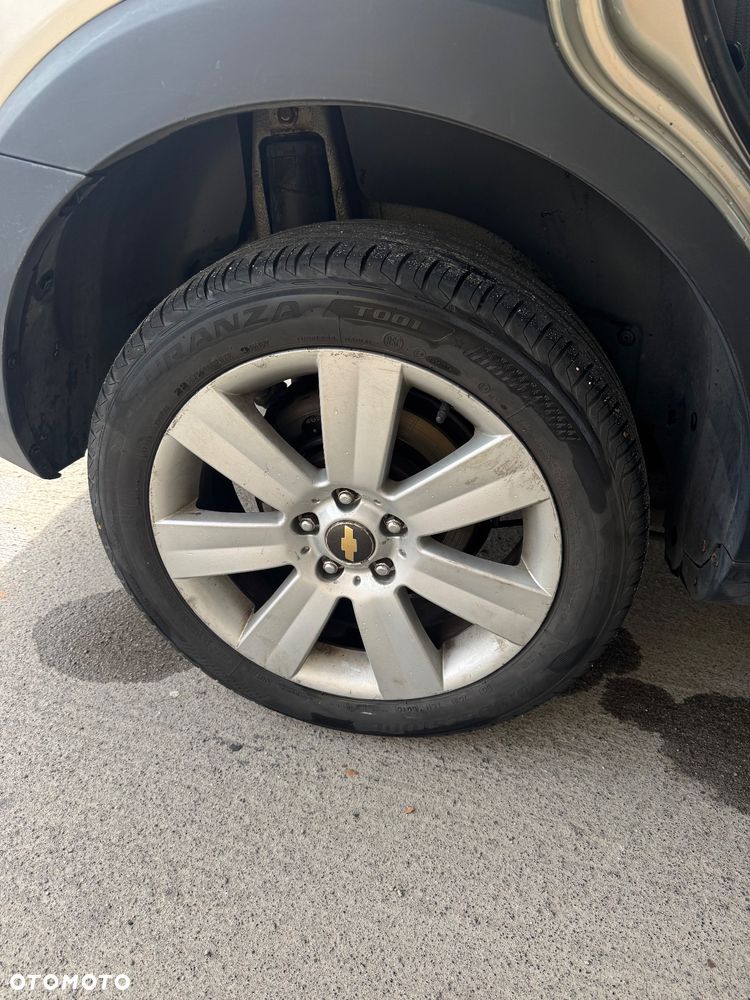 Chevrolet Captiva - 11