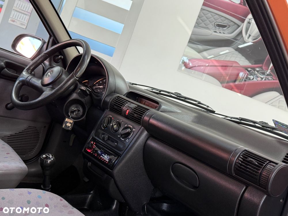 Opel Corsa - 37