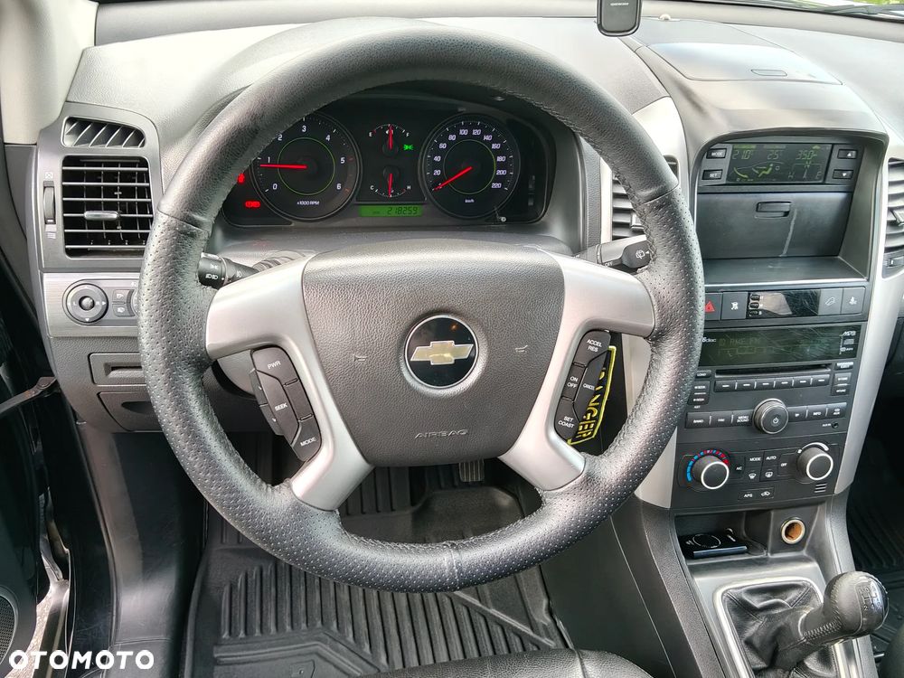 Chevrolet Captiva - 13