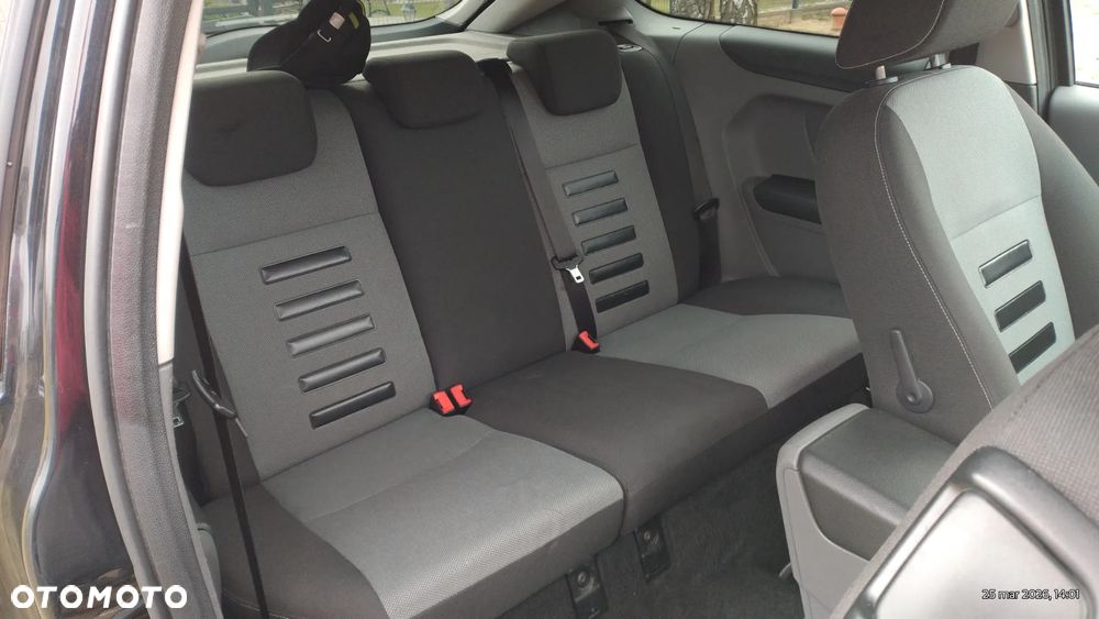 Ford Focus 1.8 Connection - 14