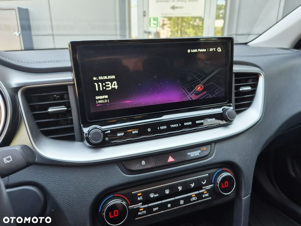 Kia Ceed 1.5 T-GDI M DCT - 33