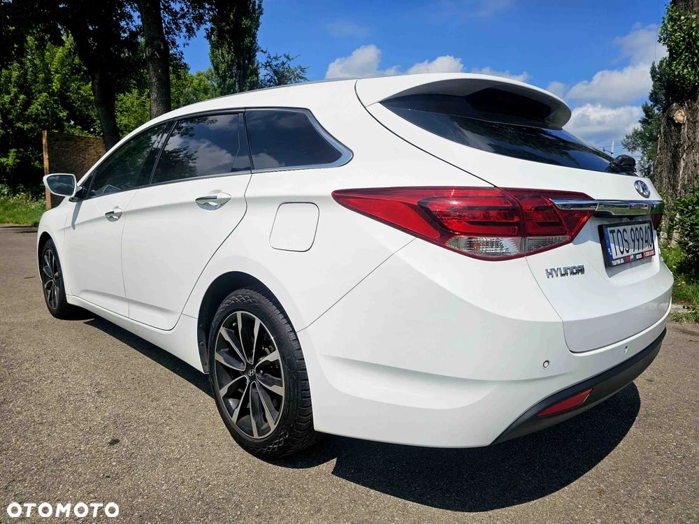Hyundai i40 Kombi 1.7 CRDi Premium - 5