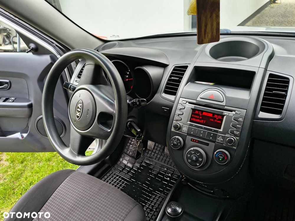 Kia Soul 1.6 M - 11