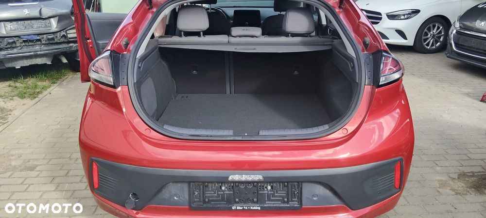 Hyundai IONIQ - 30
