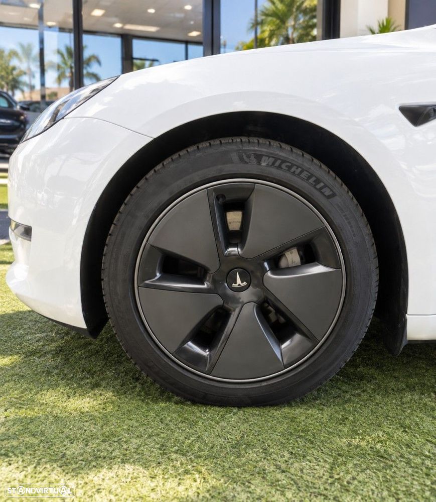 Tesla Model Y Long Range Tração Integral - 15