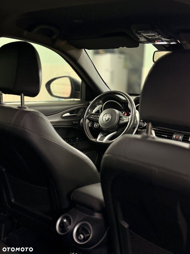Alfa Romeo Stelvio 2.0 Turbo Veloce TI Q4 - 13
