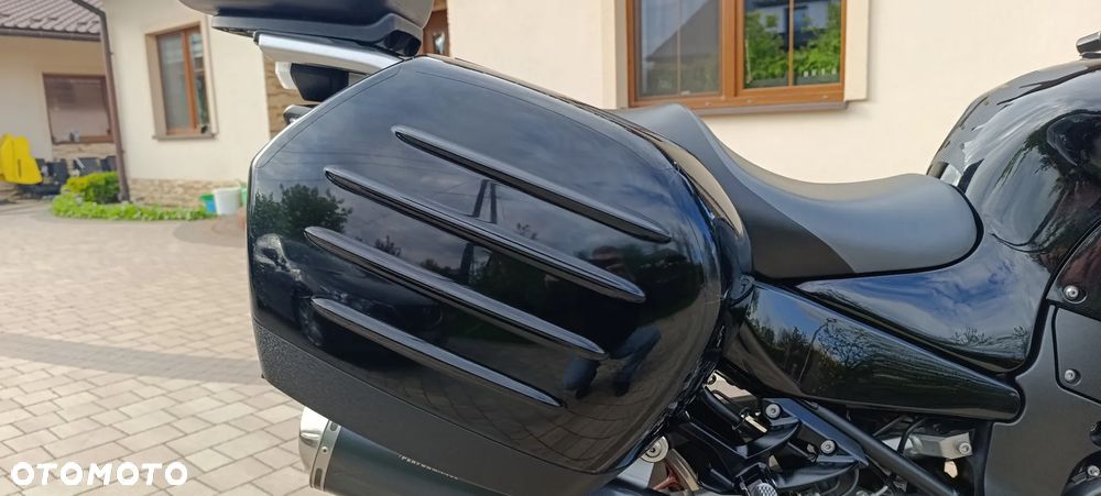 Kawasaki GTR - 22