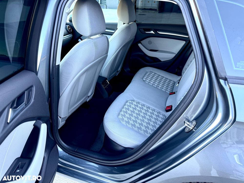Audi A3 1.4 TFSI Sportback Attraction - 6