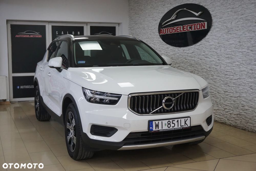 Volvo XC 40 B4 B AWD Momentum Pro - 1