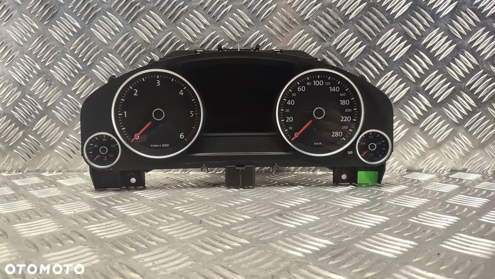 VW TOUAREG II 7P 10-18R LICZNIK ZEGARY EU TDI 7P6920881G - 1