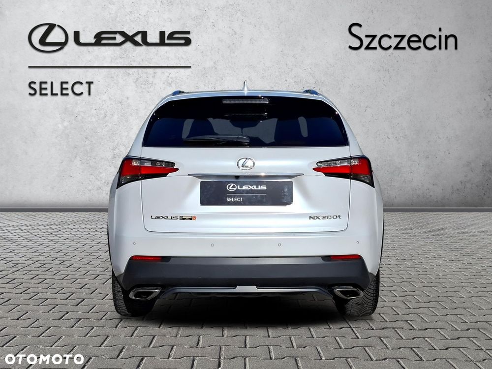 Lexus NX 200t F Sport AWD - 4