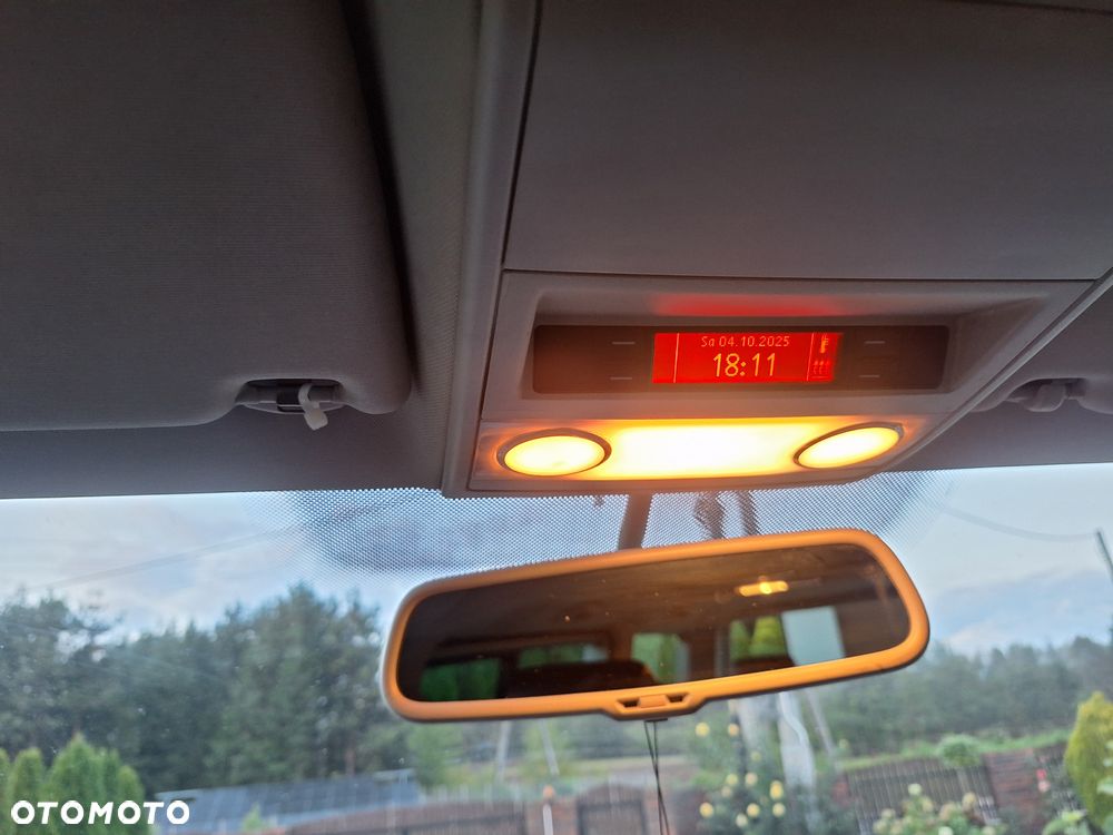 Volkswagen Multivan TDI L1 Highline - 10